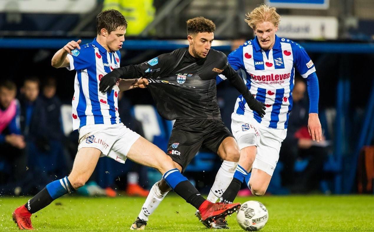 卫位置的人 卫位置的人