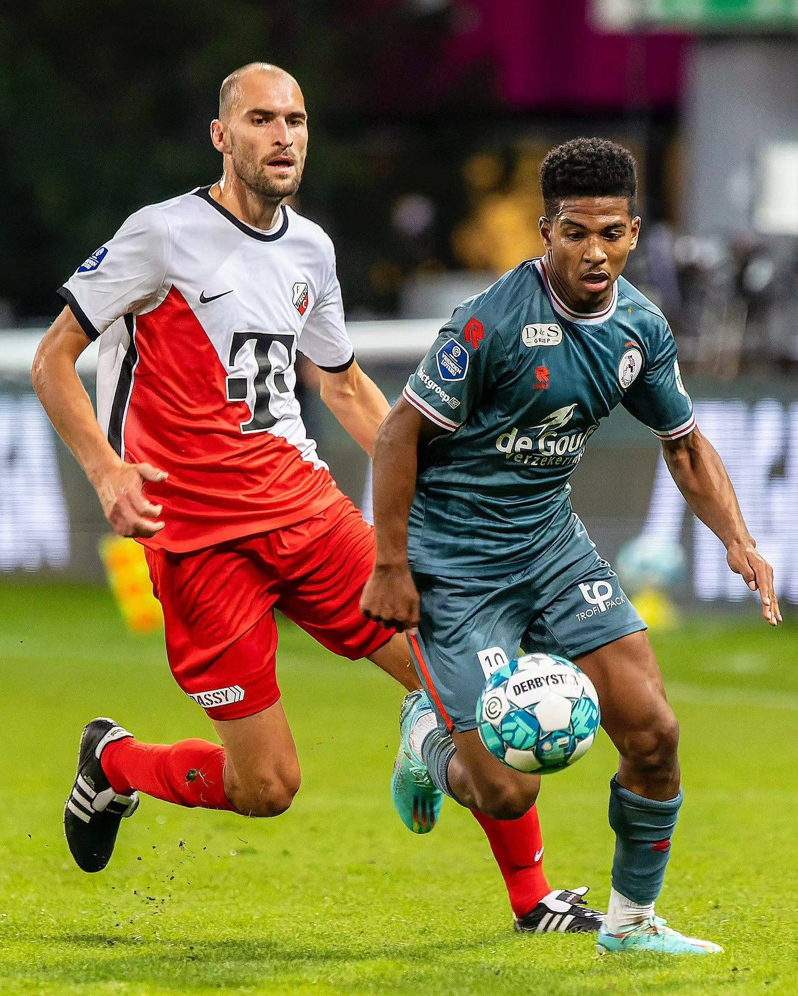 完全复制的 完全复制的